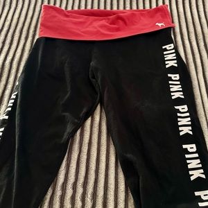 PINK yoga leggings